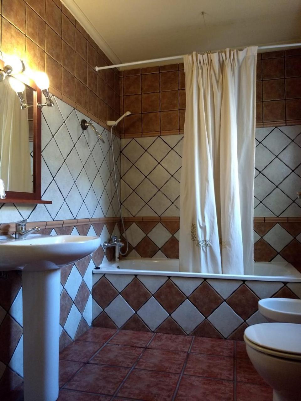 Hostal Nicol'S Hotell Luque Eksteriør bilde